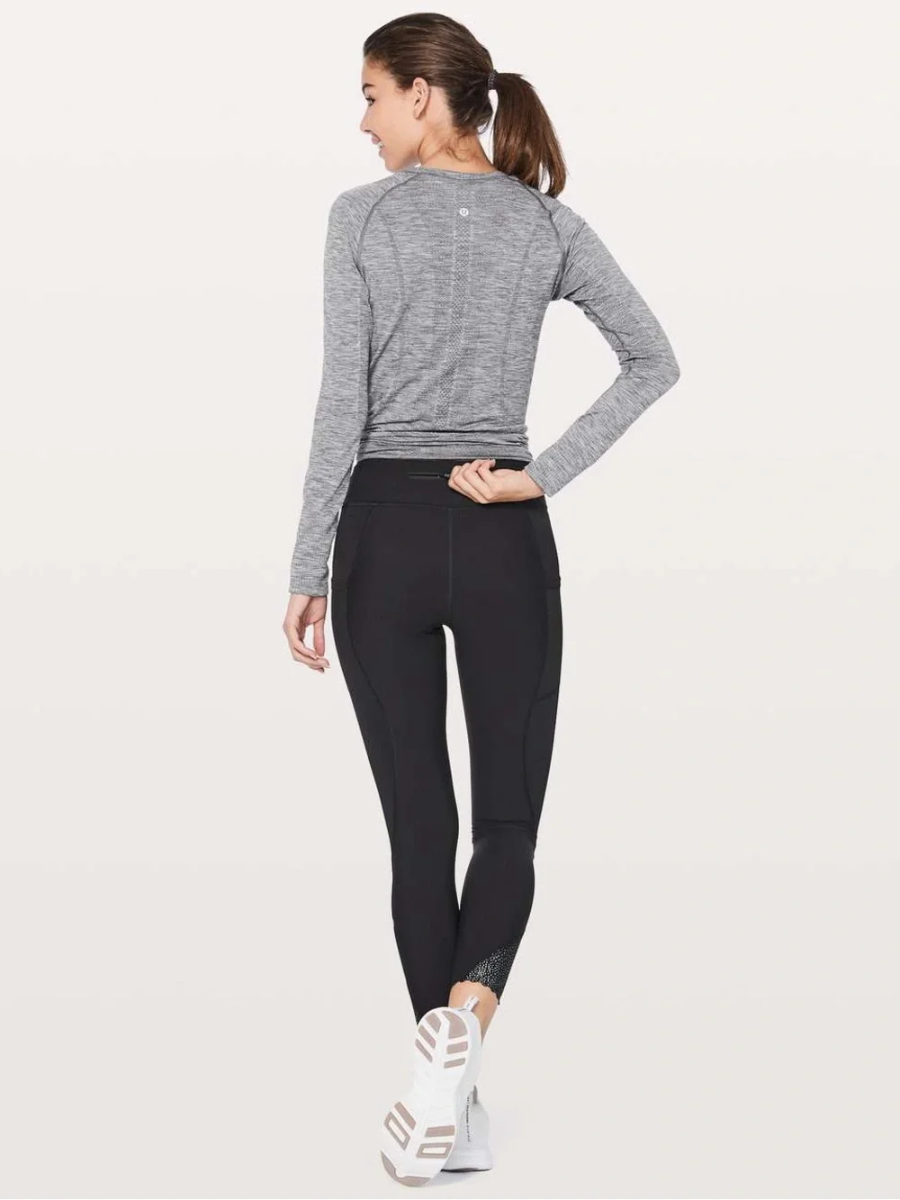 Lululemon Tight Stuff Tight II 25